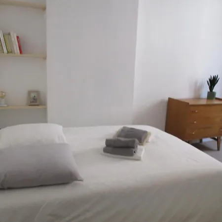 Felix Faure Apartamento